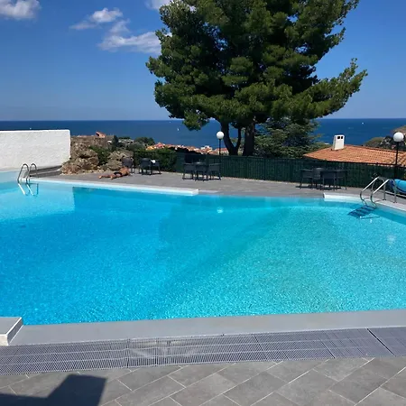 Le Jardin Suspendu Apartment Collioure Exterior photo